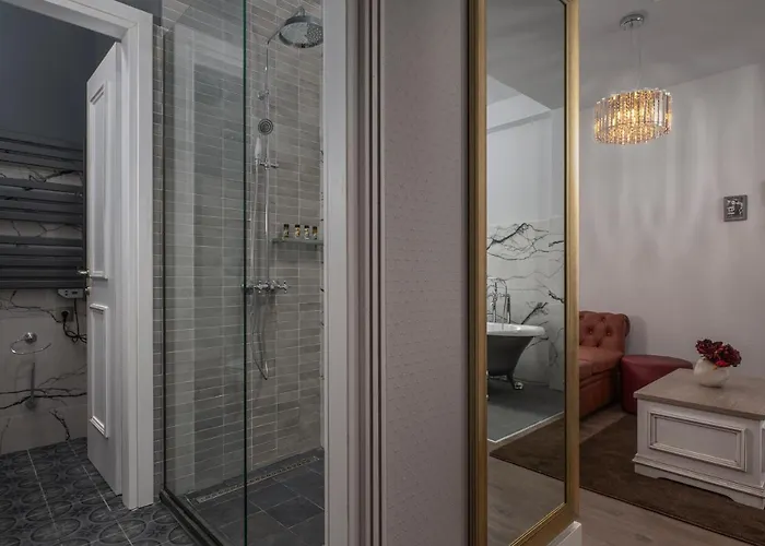 No 39 Svolou * Thessaloniki