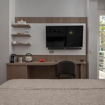 No 39 Svolou Apartment *