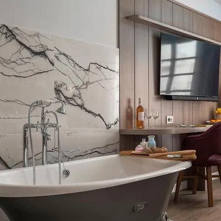 דירה No 39 Svolou סלוניקי