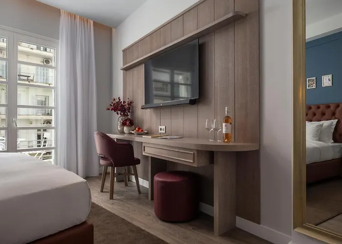 No 39 Svolou * Thessalonique